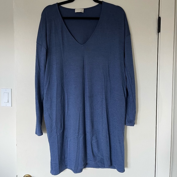 *Blue* Aritizia Wilfred Free Gail Dress Knit V-Neck (Blue Colour) - Picture 4 of 7